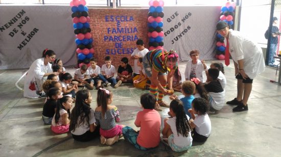 Escola de Guarapari recebe "Saúde na Praça" 3 Saúde na Praça EMEIEF Lúcia Sasso Bandeira 1