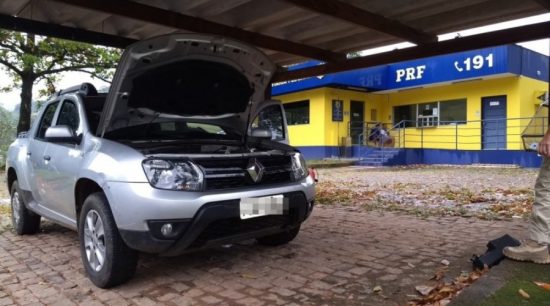 PRF recupera veículo furtado na BR 101 em Guarapari