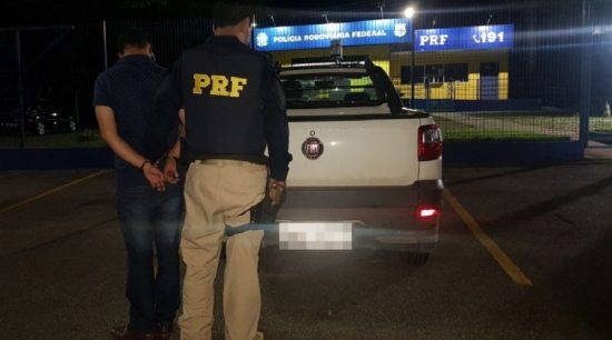 PRF recupera veículo roubado em Guarapari