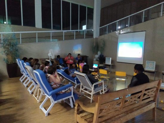 Sessão de cinema infantil marca início da semana da criança no Hifa Guarapari