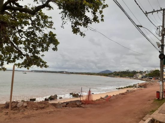 Moradores de Meaípe temem que muro não fique pronto antes do verão em Guarapari 5 orla de meaípe out19 6