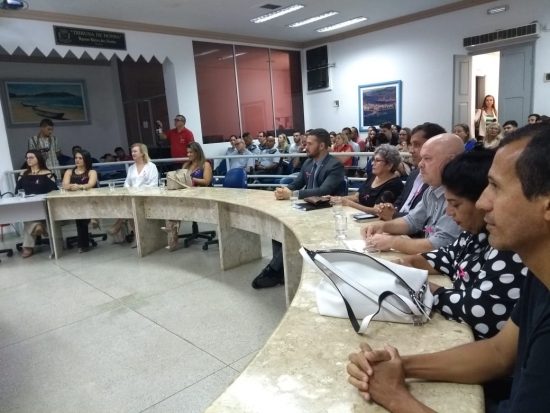 Fórum debate exploração sexual de crianças e adolescentes na Câmara de Guarapari