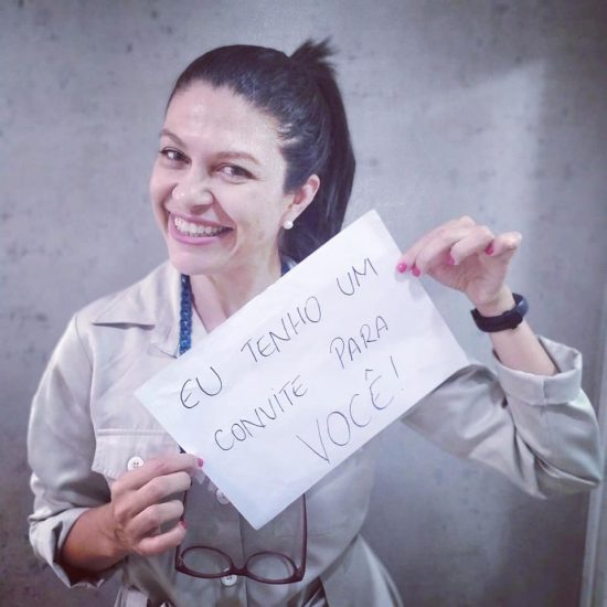 Profissional de Guarapari concorre ao título de “Melhor Dentista do Mundo” 2 Dra. Rianne 1