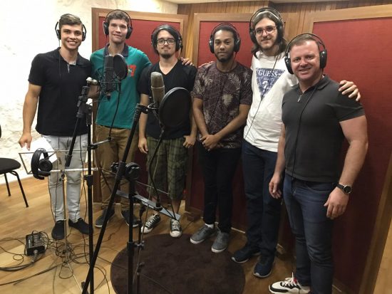 GRUPO INÁRLEY Da esquerda para a direita Rhaymison BragaDaniel Maioli Davi Sanches João Marcos Mattos João Magnago e o maestro Inárley Carletti.