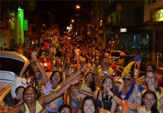 carnaval de alfredo chaves - Carnaval 2020: Alfredo Chaves cancela evento após decretar calamidade pública