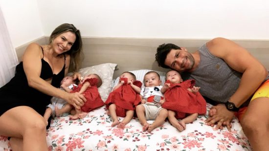 Mãe de quíntuplos elogia atendimento e estrutura do hospital infantil em Guarapari 2 quintuplos