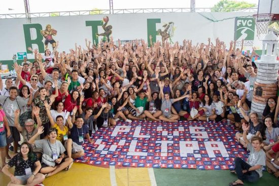 emees - Moradores de Guarapari participam de encontro que reúne juventude espírita