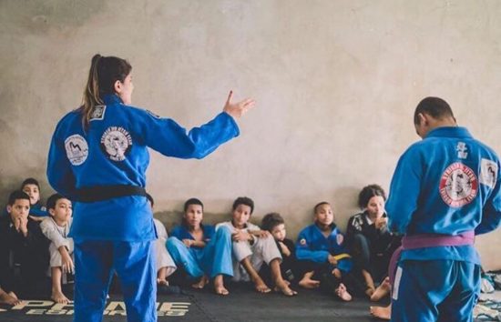 jj - Projeto social de Jiu-Jitsu transforma realidades em Guarapari