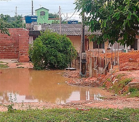 Borrar rosto - Village do Sol pede ajuda: Bairro de Guarapari foi um dos mais atingidos pelas últimas chuvas