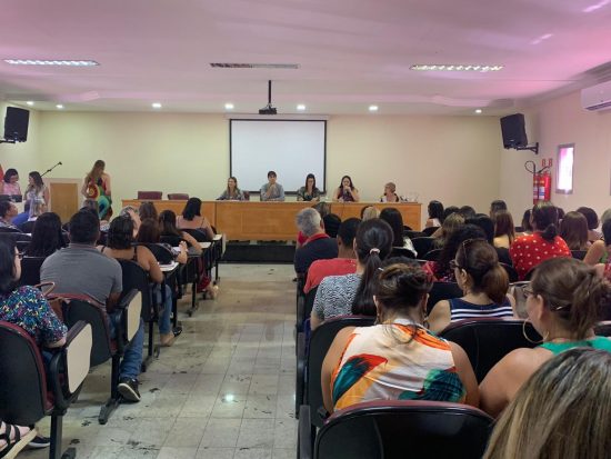 pmg reunião diretores - Prefeito de Guarapari reúne diretores escolares para recomendações sobre o Coronavírus