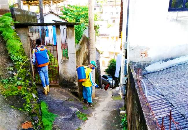 Alfredo Chaves segue com ações de combate a Covid-19 e esclarece realização de exames