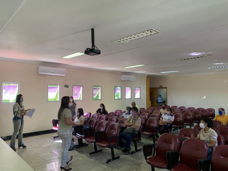 prefeitura - Guarapari: Prefeitura propõe novo piso salarial para agentes de saúde e de combate a endemias