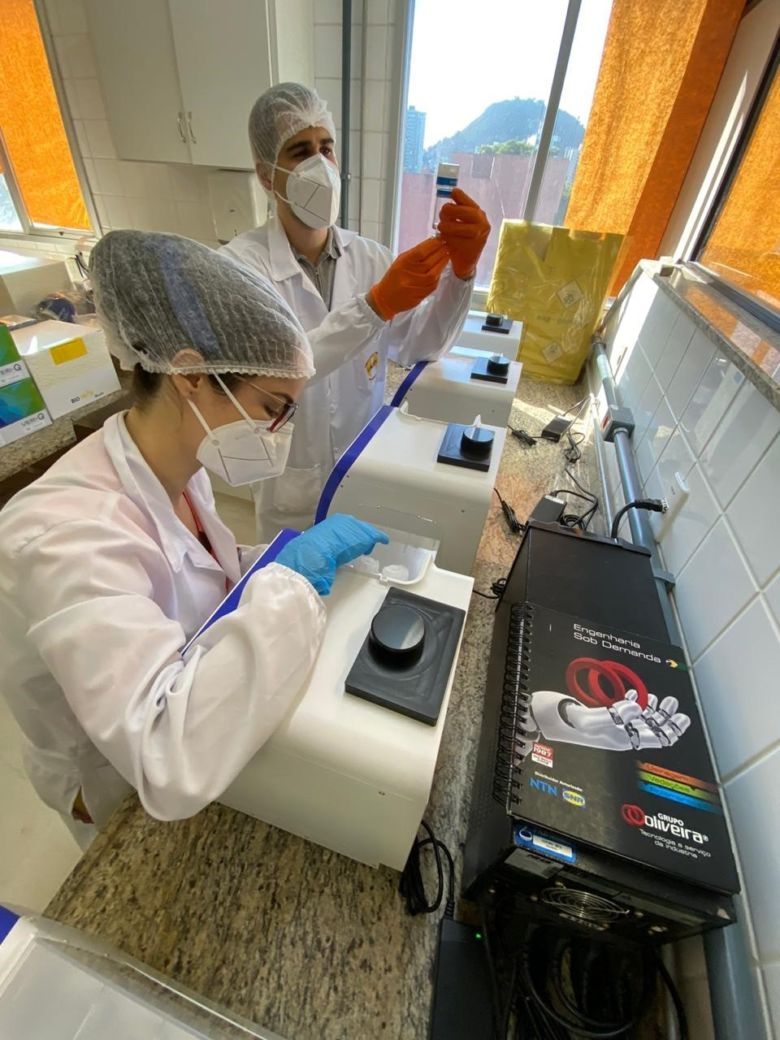 Equipamentos para testes ultrarrápidos de Covid-19 são instalados em laboratório do ES