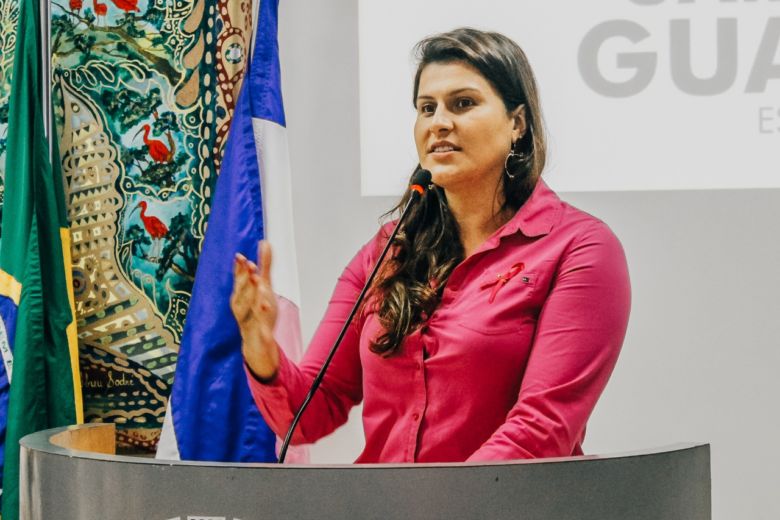 Vereadora solicita que prefeito libere verba para ajudar população de Guarapari