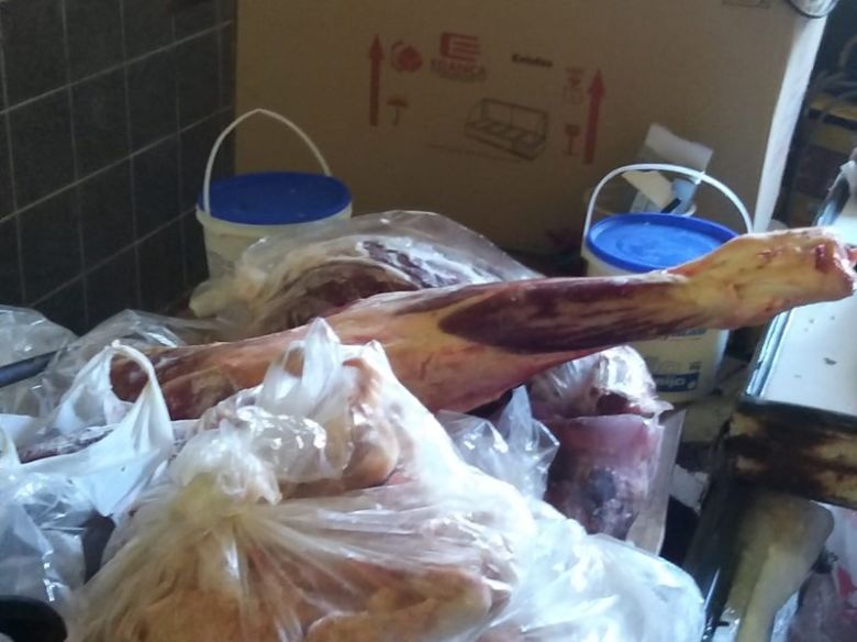 Mais de 80 quilos de carne imprópria para consumo são apreendidas em Guarapari