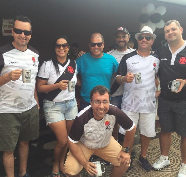 diretoria - Guarapari: Torcida Guará Vasco completa 24 anos e lança camisa comemorativa