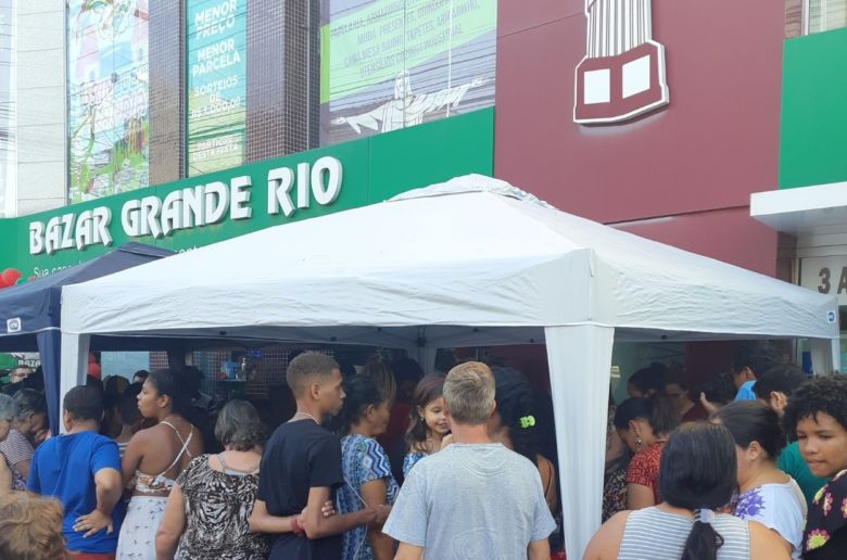 Guarapari: 'Grande Rio' promove live com sorteios em comemoração aos 34 anos