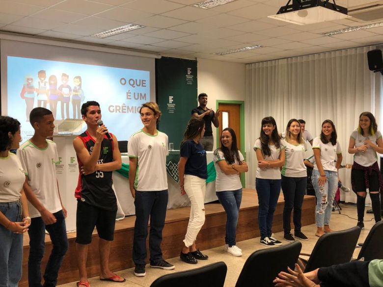 Estudantes do Ifes Guarapari promovem Show de Talentos online