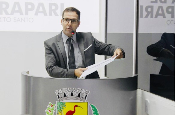 Vereador cria projeto para proibir empresas inadimplentes em licitações de Guarapari