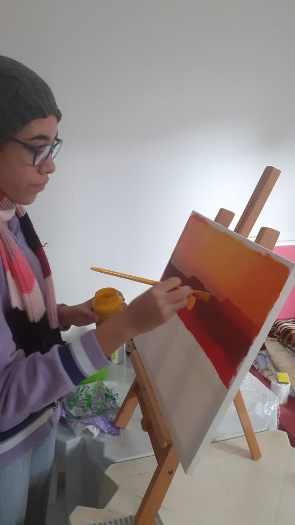 Guarapari: Autista vence limitações através da arte e pede doações de material de pintura