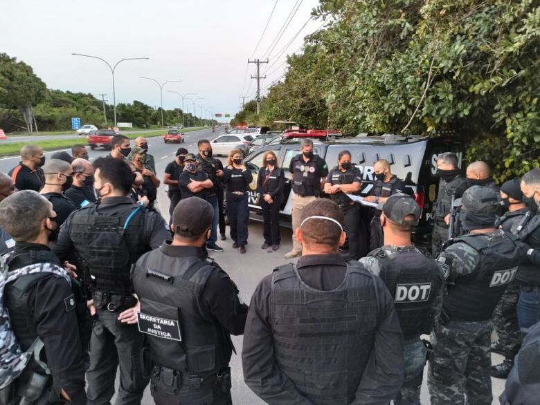 Operação cumpre mandados de prisão contra advogadas e internos do sistema prisional de Guarapari