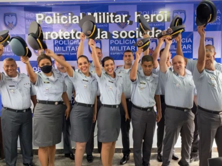 121740251 182044693423136 8328537616745789090 n - Batalhão da Polícia Militar de Guarapari recebe sargentos recém formados