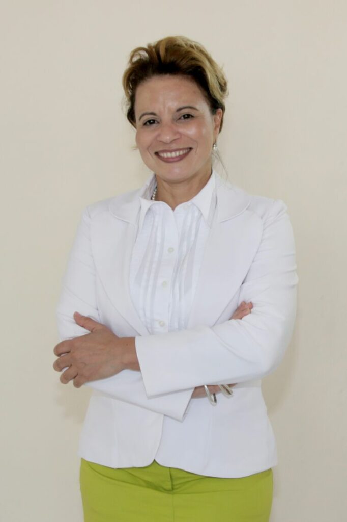 Maria Helena - Conheça as propostas dos candidatos à prefeitura de Guarapari: Maria Helena