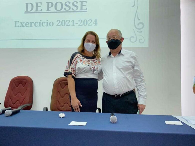 Prefeito de Alfredo Chaves, Dr. Fernando, segue para mais um mandato