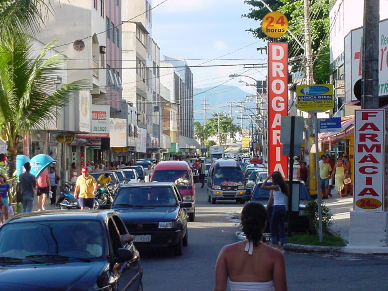 Comércio pode optar por funcionar durante Carnaval em Guarapari