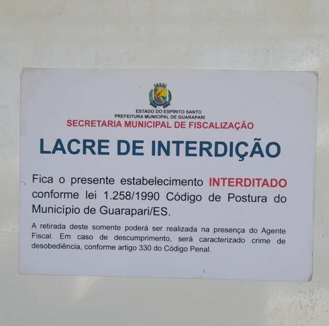 Feinartg é interditada pela prefeitura de Guarapari; artesãos protestam e pedem para trabalhar
