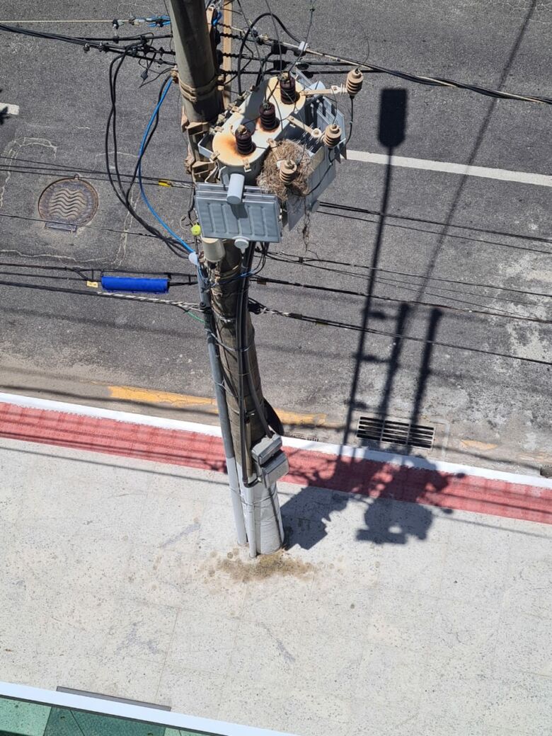 Transformador não foi trocado; oscilação de luz pode ter queimado aparelhos de morador em Guarapari