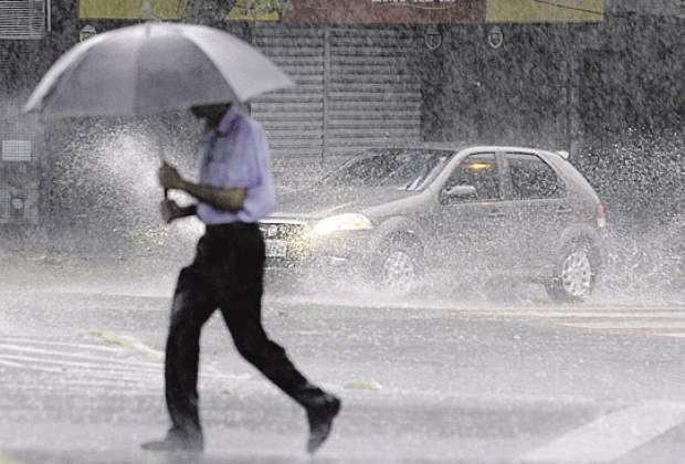 Instituto emite alerta de chuvas intensas para Guarapari e região sul