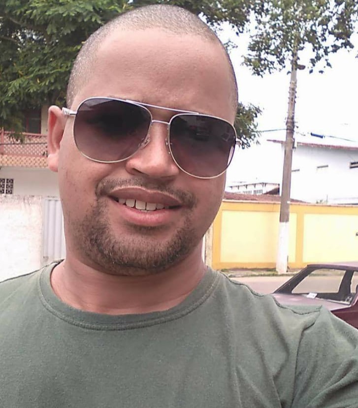 Vítima da Covid-19, Luciano Santana faleceu ontem (29) aos 39 anos, em Guarapari