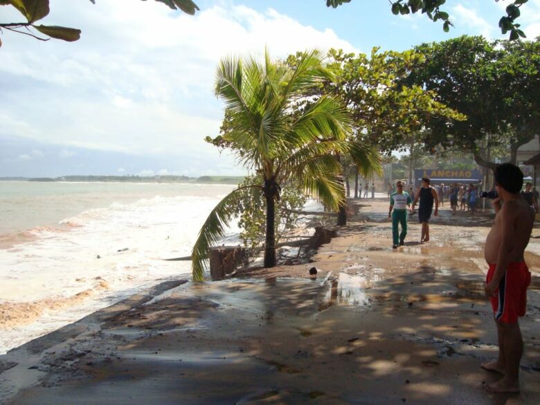 População cobra e Prefeitura de Guarapari garante retomada das obras de Meaípe na próxima semana