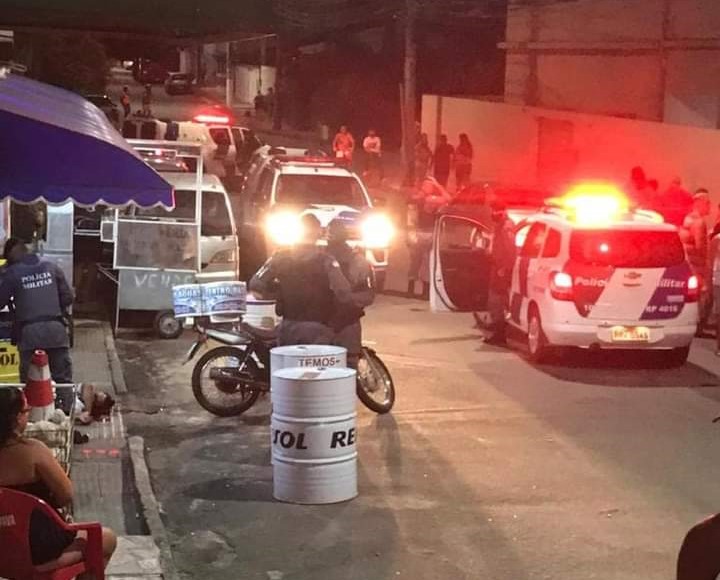 Duplo homicídio em distribuidora termina com autor dos disparos preso em Guarapari