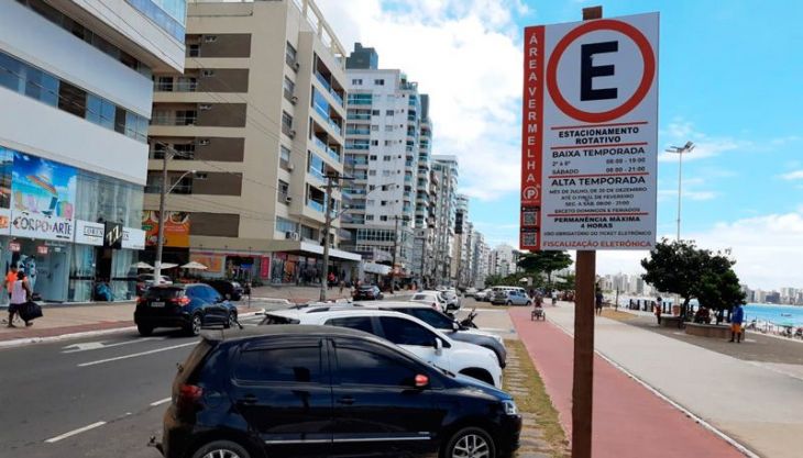 MPES quer esclarecer questões sobre o estacionamento rotativo de Guarapari