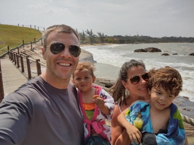 Guarapari 130 anos: família nômade se encanta com as belezas da “Cidade Saúde”