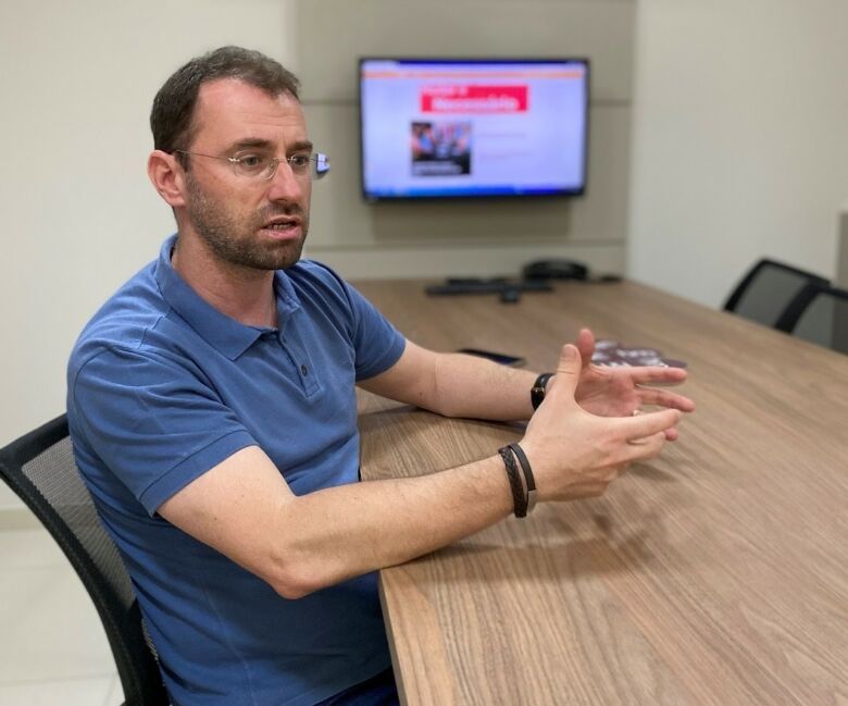 Entrevista: Prefeito de Anchieta fala sobre trajetória política e desafios do município