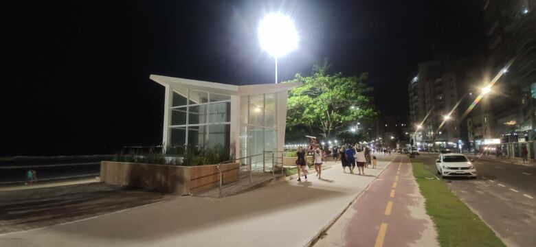 Prefeitura vai selecionar empresa para administrar banheiros das praias de Guarapari