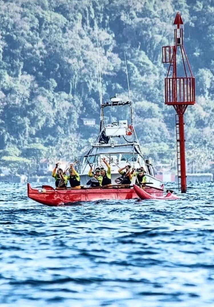 Atletas de Guarapari ganham 1° lugar no maior desafio de Canoa Havaiana do Brasil