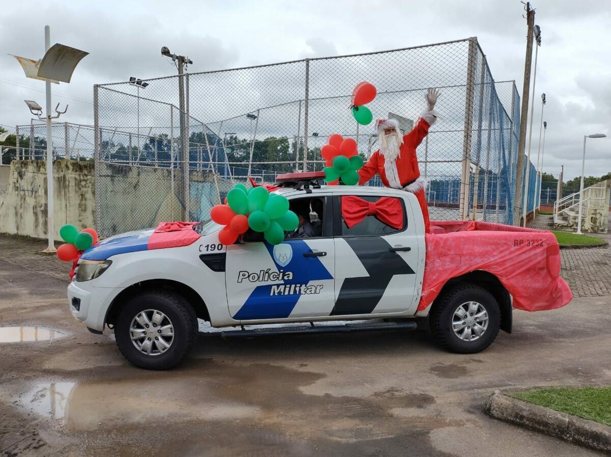 1º Natal Feliz: PM oferta dia de diversão e brincadeiras para crianças de Anchieta