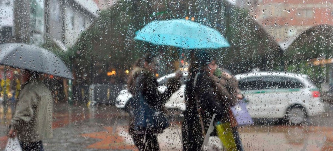 Alerta de muita chuva e ventos intensos em todo Espírito Santo