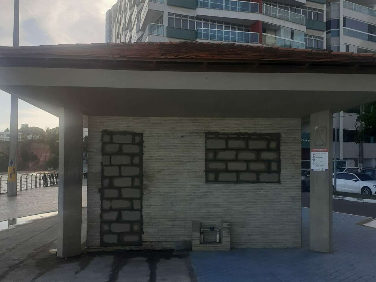 Guarita desativada na Praia da Areia Preta vai virar Centro de Atendimento ao Turista em Guarapari