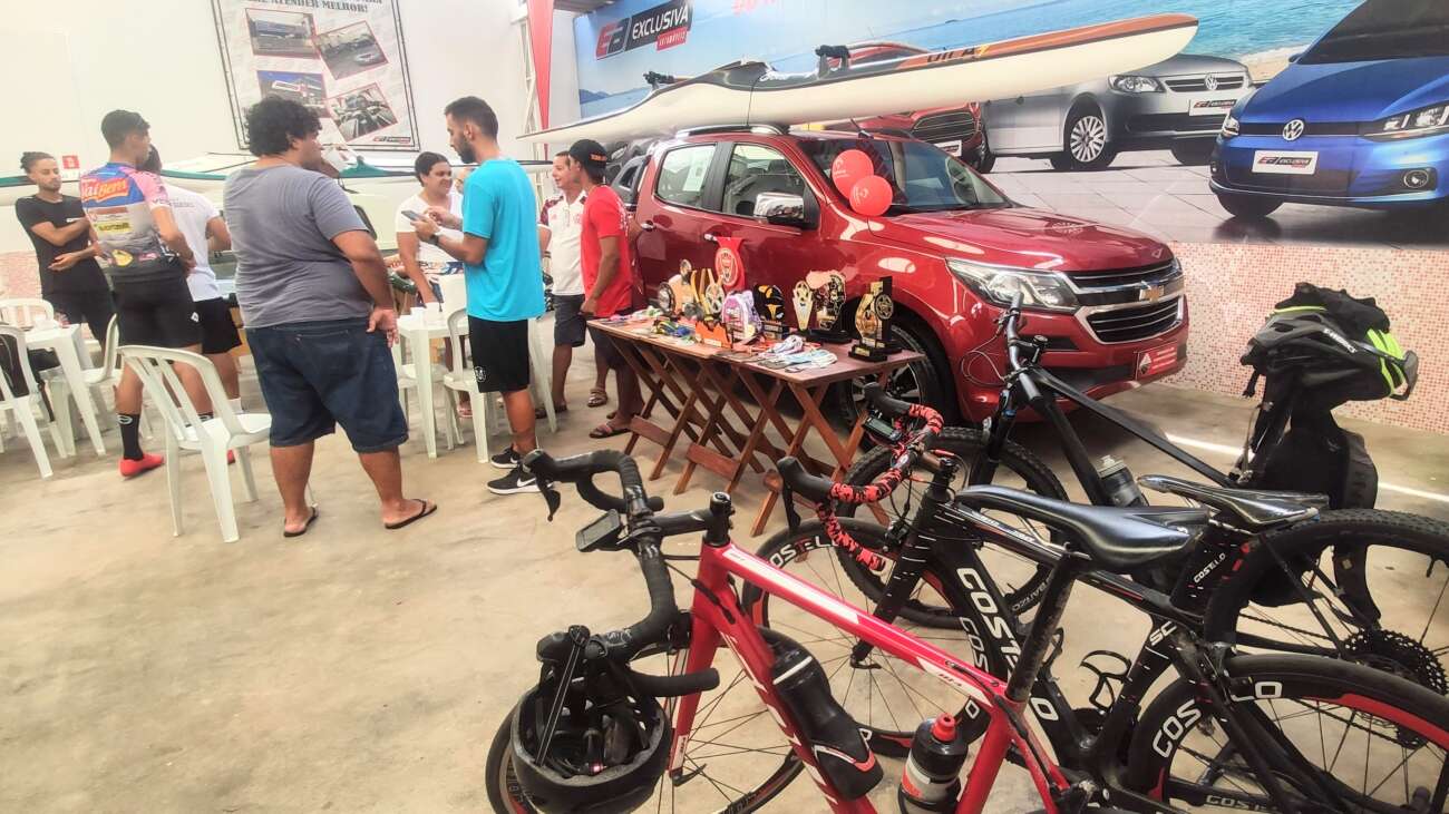 Atletas de Guarapari celebram Dia do Esportista em café da manhã especial