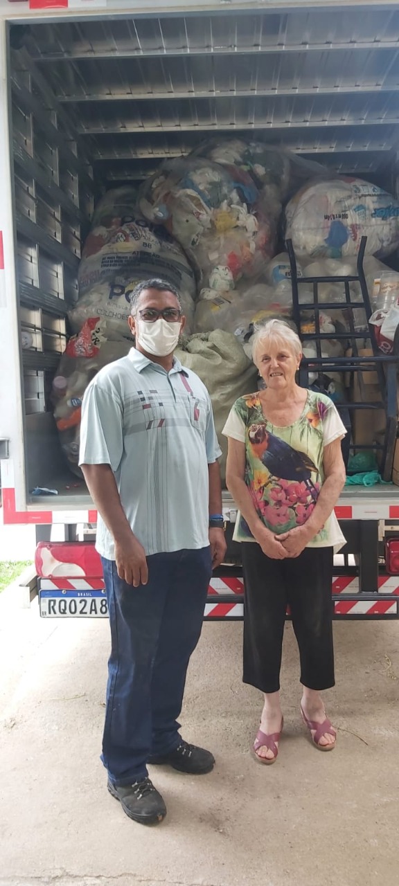 Recursos de tampinhas recolhidas em Guarapari vão ajudar crianças com epidermólise bolhosa