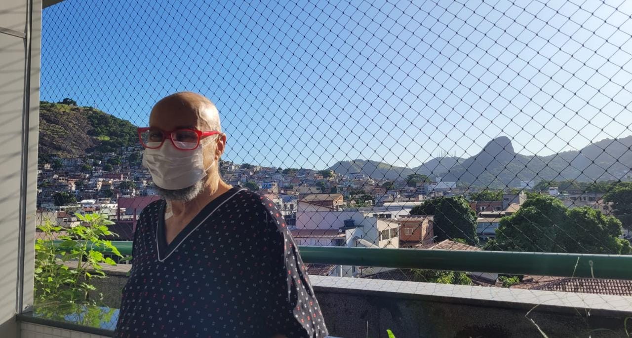 Artigo: Carnaval no hospital – tive Covid, Omicron e pneumonia