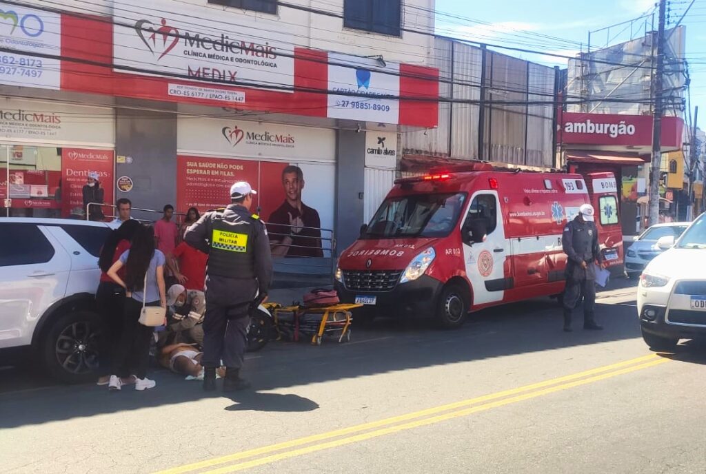 Guarapari: queda de motociclista deixa trânsito lento em Muquiçaba