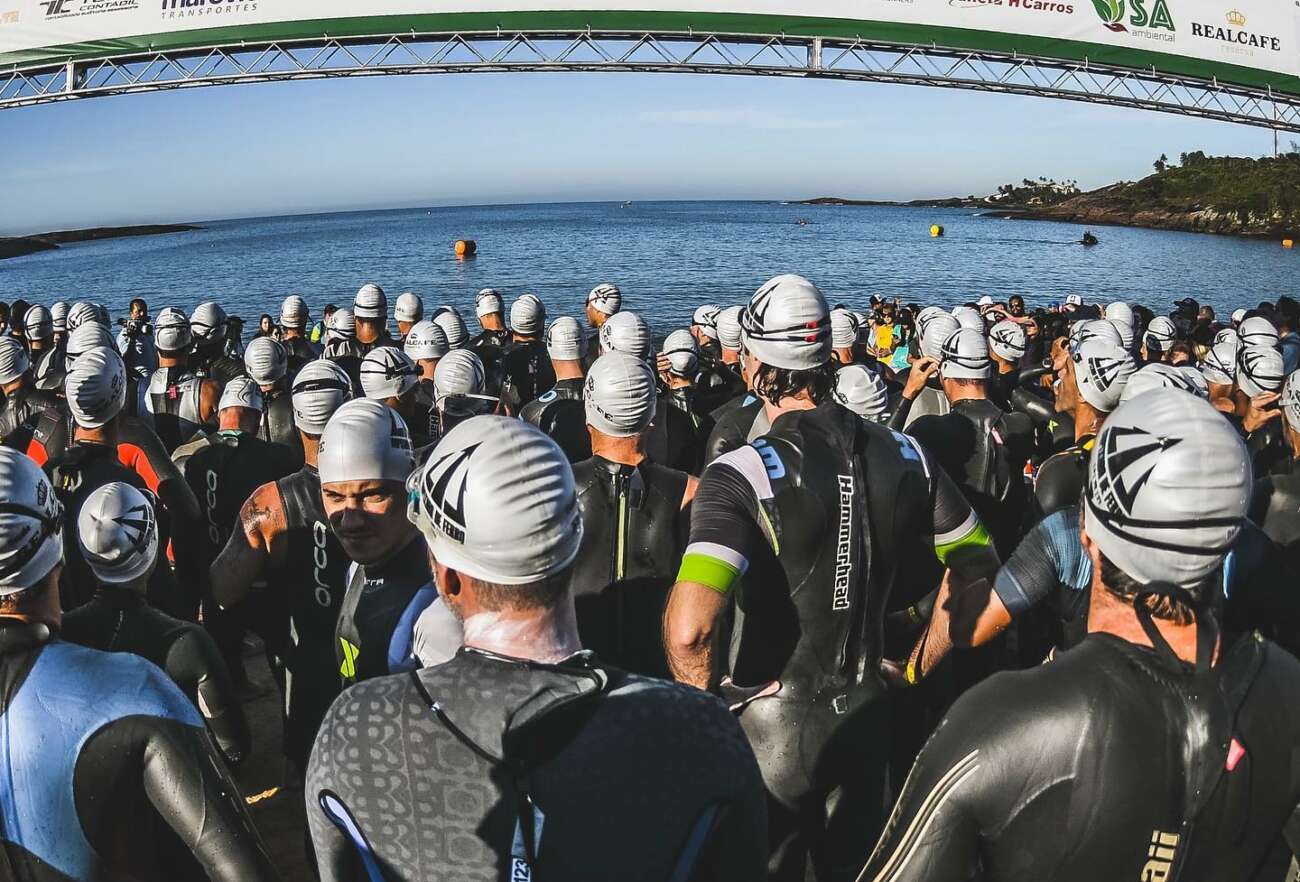 Praia da Bacutia, em Guarapari, recebe desafio de triathlon nesse domingo (06)