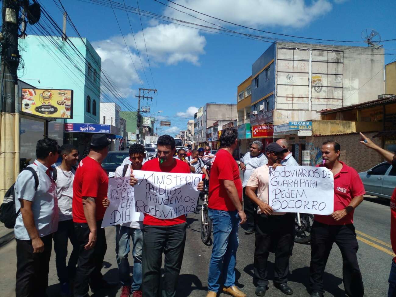 Sindicato considera parar 100% dos ônibus de Guarapari