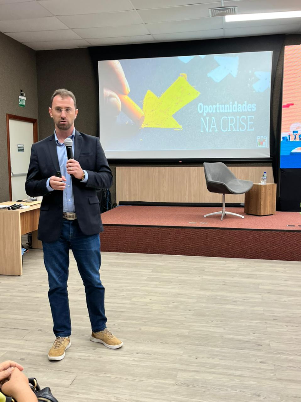 Palestra para gestores de Alagoas é apresentada pelo prefeito de Anchieta